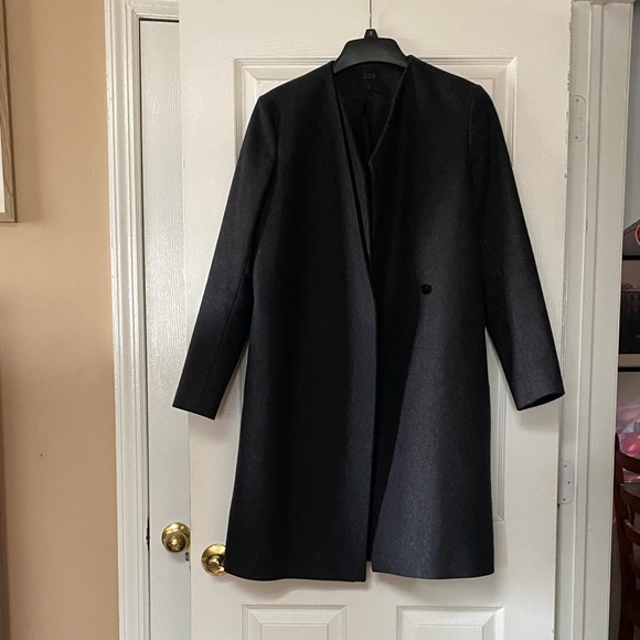 $80 FINAL PRICE COS Minimalist Dark Grey Wool Blend Coat - Picture 2 of 10